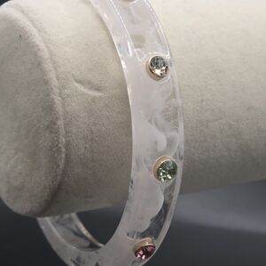 Chic Women's Bracelet with Multicolor Crystal Accents